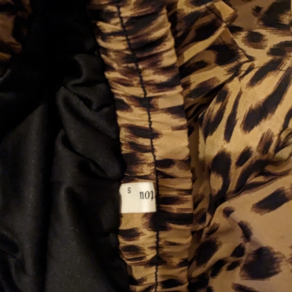 Chatou Elastic Waist Leopard Print Pleated Midi Skirt - Picture 4 of 5